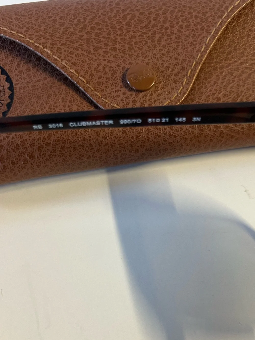 Ray-Ban Brown Tortoiseshell Clubmaster Sunglasses with Brown Case